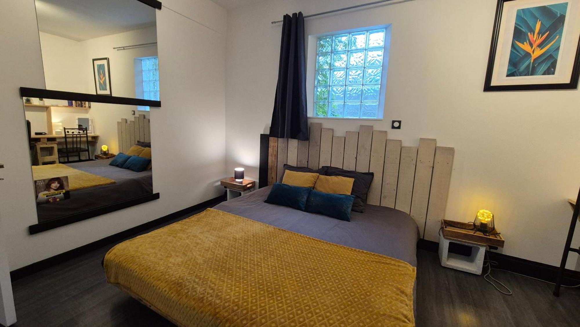 3 Chambres Et La Lune - 103M2 De Charmes ชาลงส์-อ็อง-ชองปาญ ภายนอก รูปภาพ